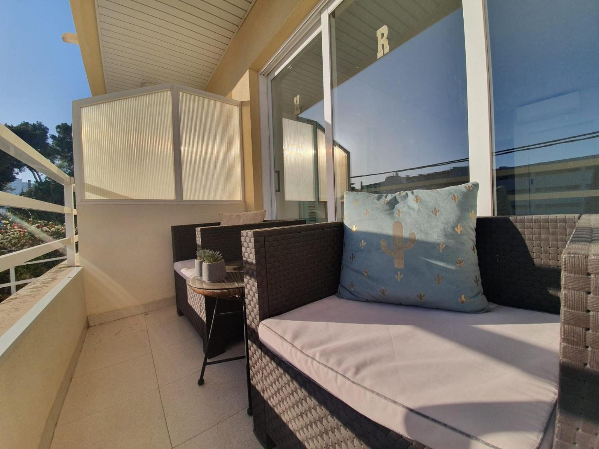 Hostal Roberto Palma Nova  Exterior photo